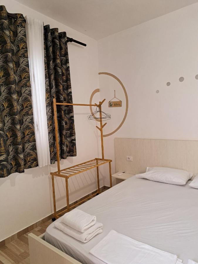 Troi Beach House Vlorë Cameră foto